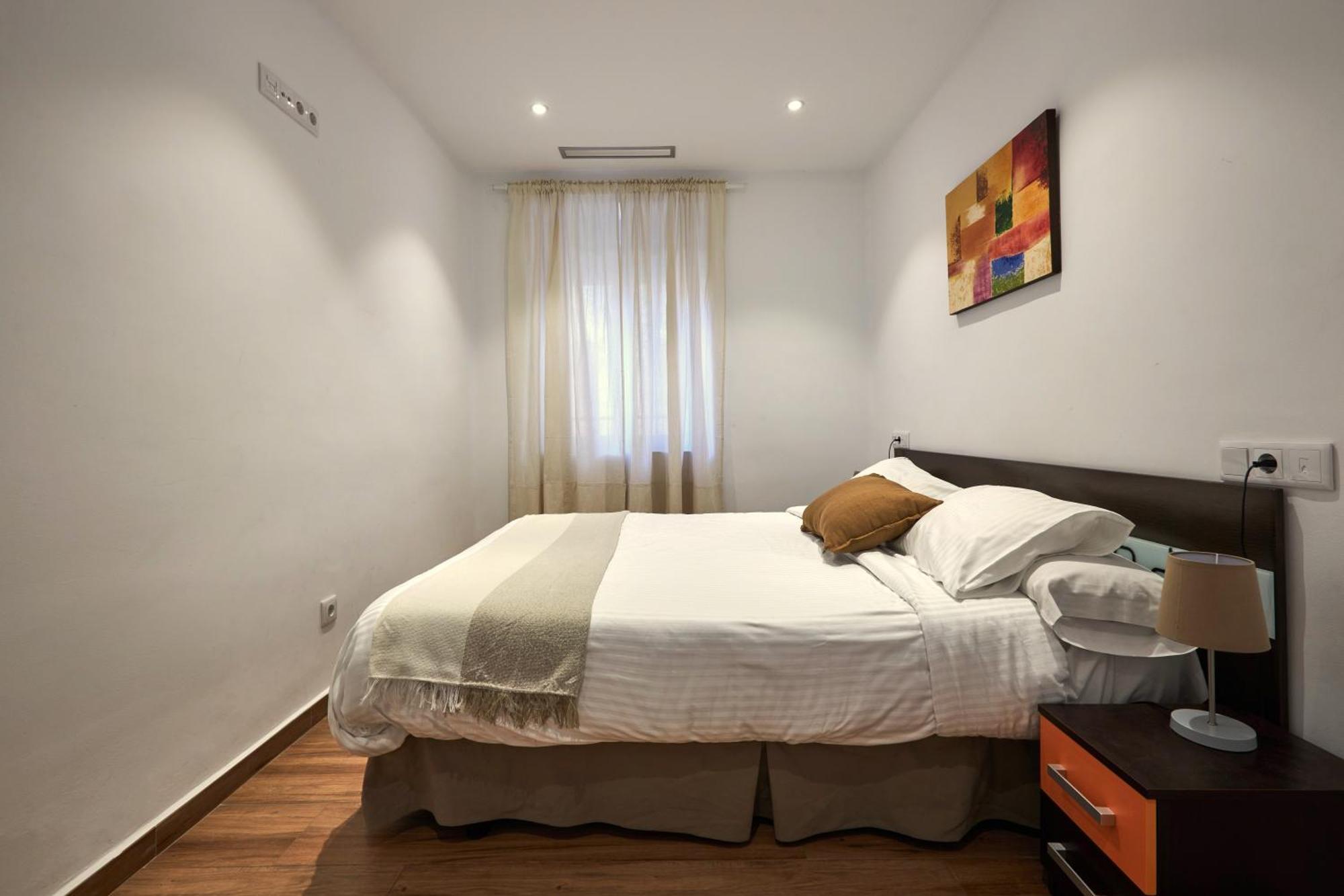 Proximo Muralla By Alterhome Apartment *
