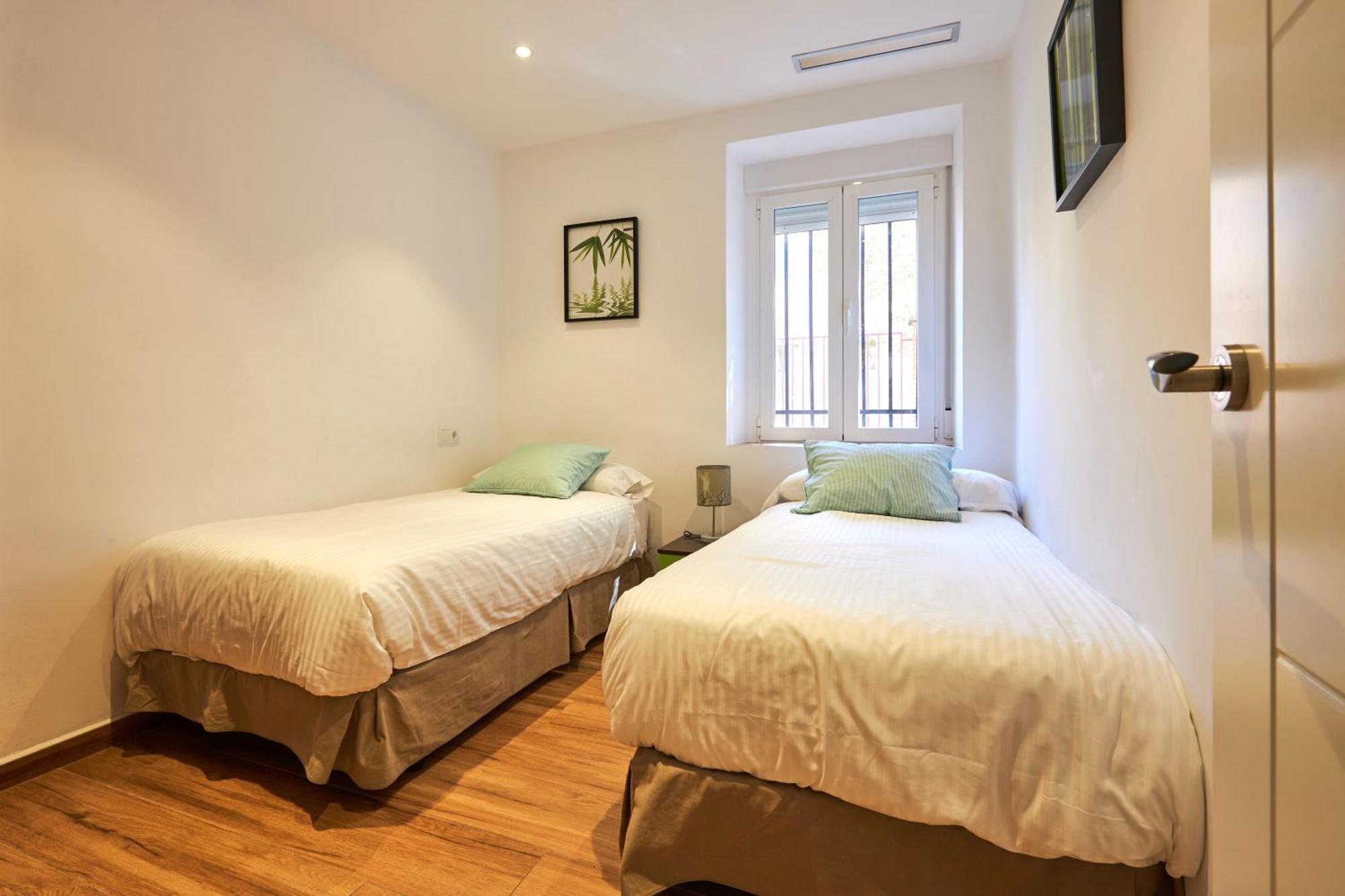 Proximo Muralla By Alterhome Apartment *
